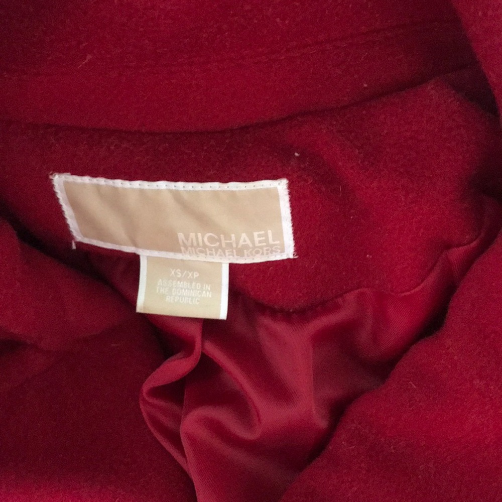 Coats - Picture 2 of 3